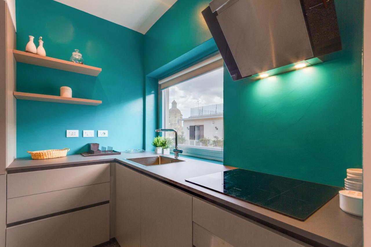 Inner City Apartments เลชเช ภายนอก รูปภาพ
