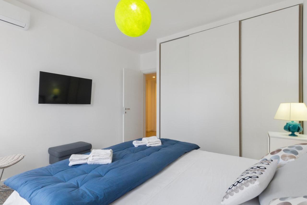 Inner City Apartments เลชเช ภายนอก รูปภาพ