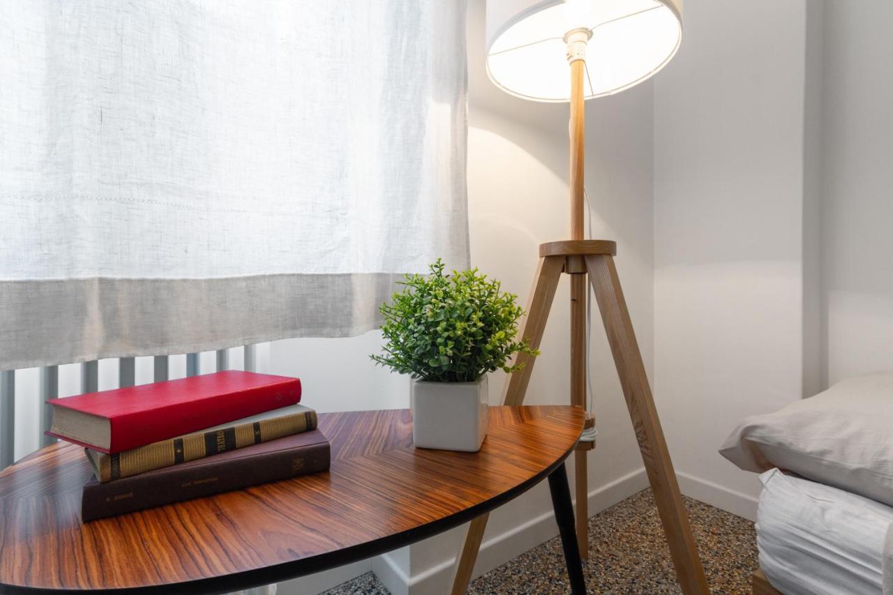 Inner City Apartments เลชเช ภายนอก รูปภาพ